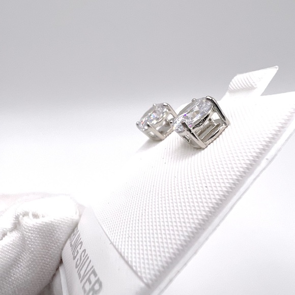 7mm Round Cz Solitaire .925 Sterling Silver Stud Earrings - Picture 7 of 16